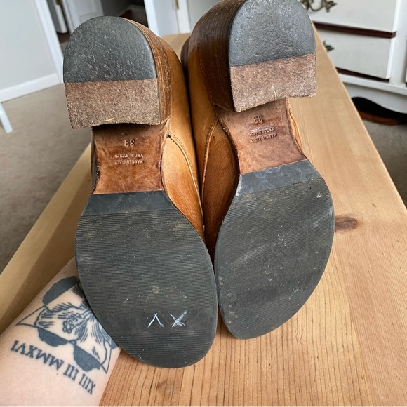 Patricia Nash Leather Shoes - Picture 7 of 9